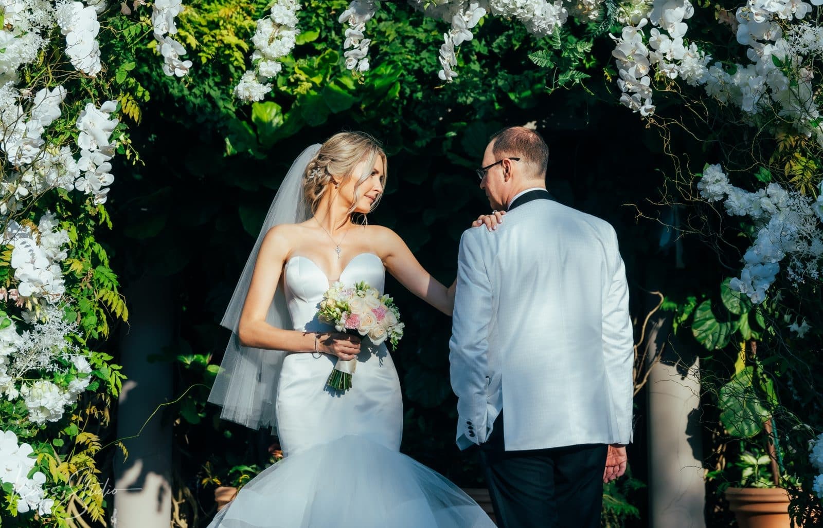 Anna + Lenny | Wedding — photo 30