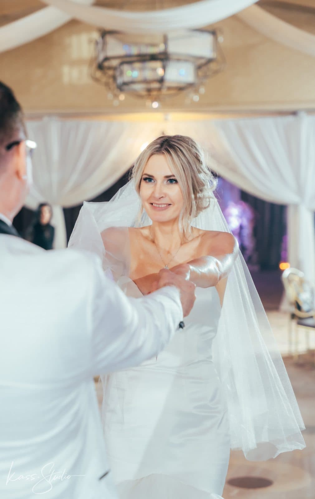 Anna + Lenny | Wedding — photo 36