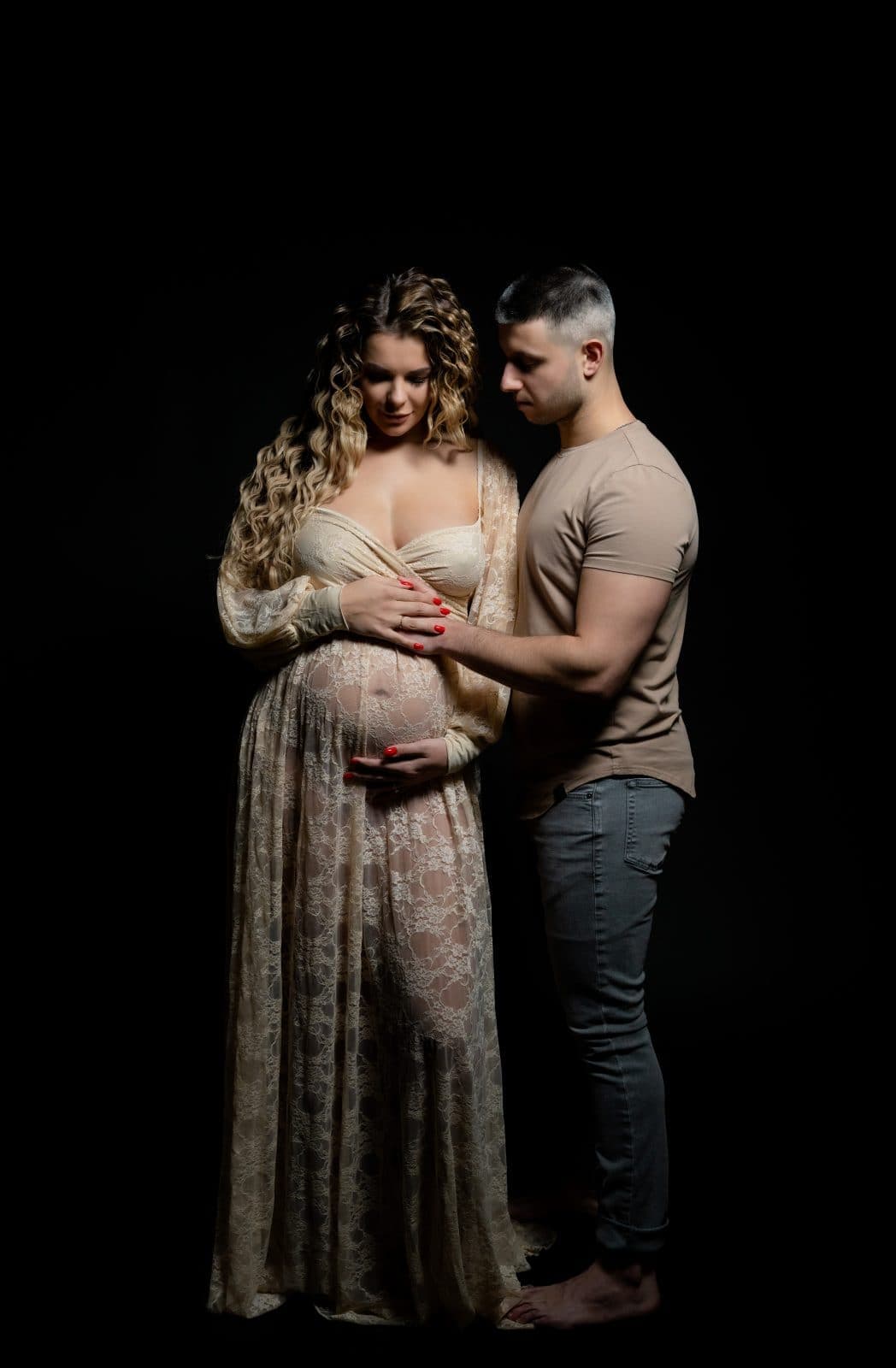 Ariana C. | Maternity — photo 6