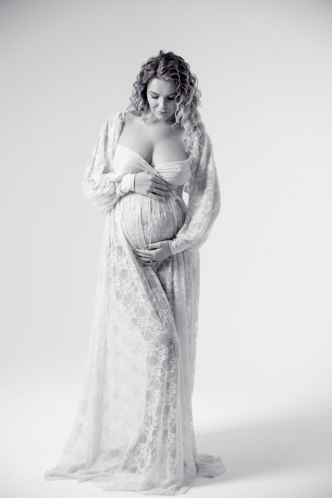 Ariana C. | Maternity — photo 12