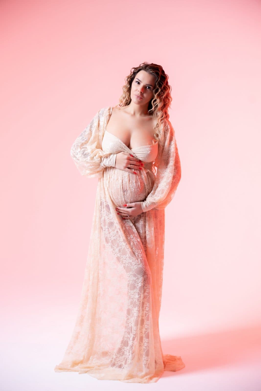 Ariana C. | Maternity — photo 14