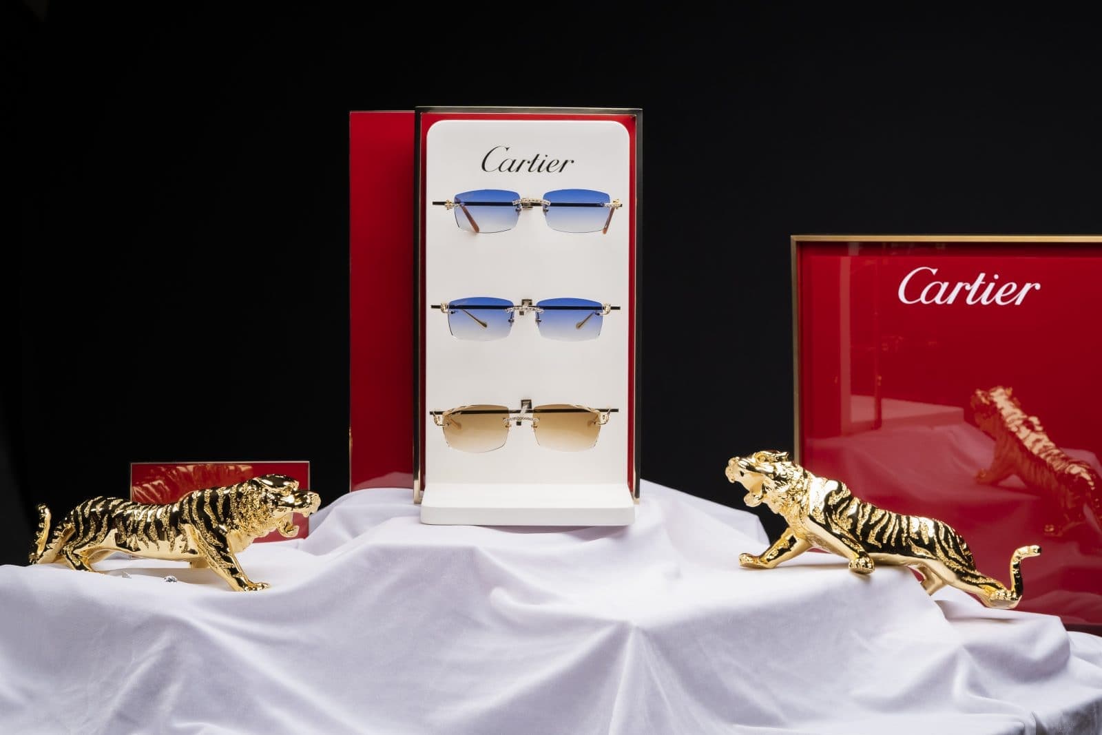 Cartier | Diamond Eyewear — photo 3