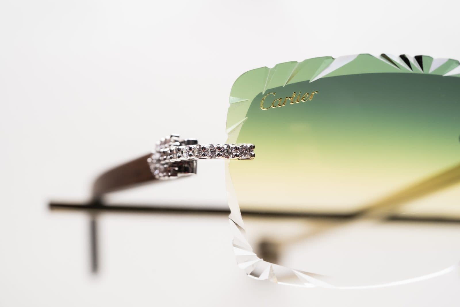 Cartier | Diamond Eyewear — photo 12