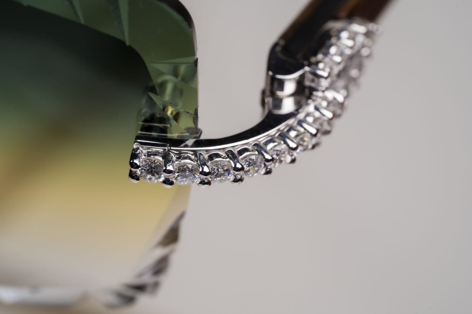 Cartier | Diamond Eyewear — photo 21