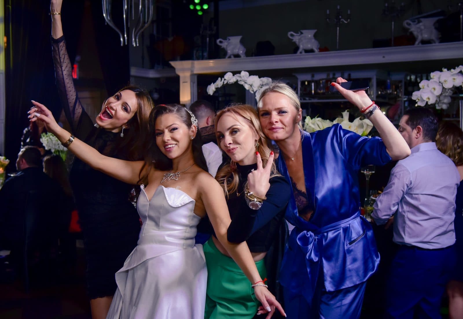 Felix + Maya | Engagement Party — photo 27