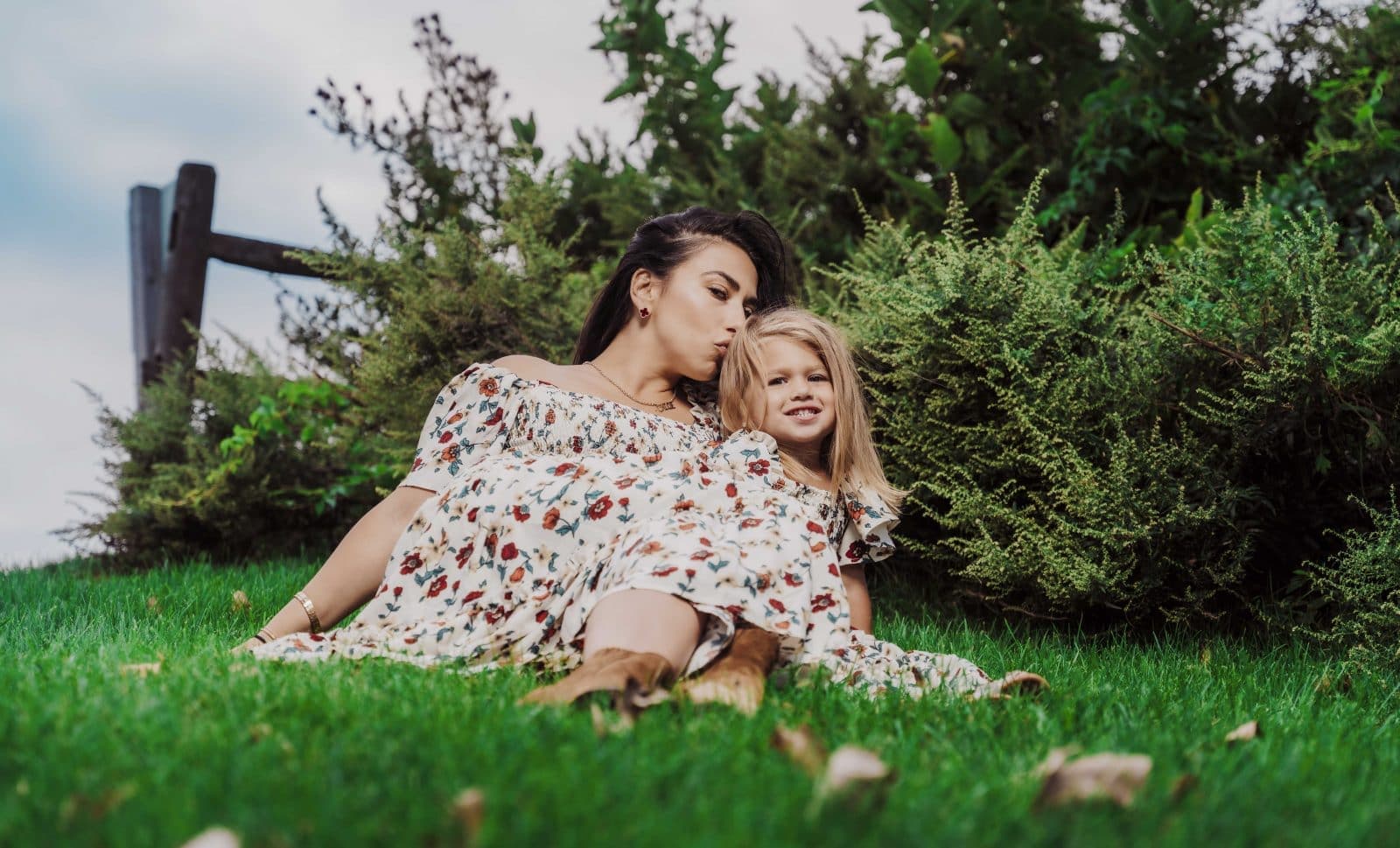 Karina & Chloé | Mother-Daughter — photo 43