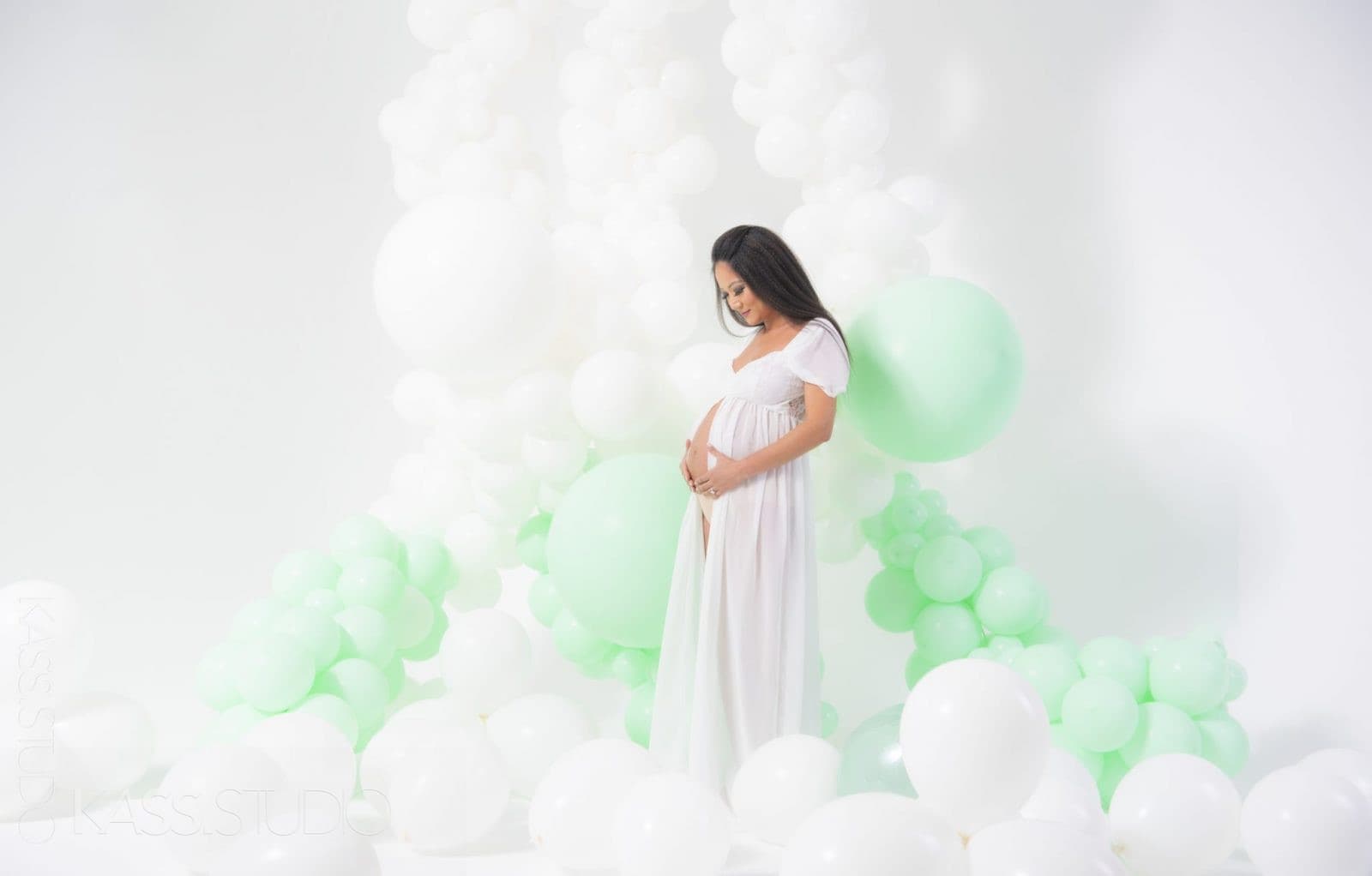 Karina’s Maternity | Studio Session — photo 3