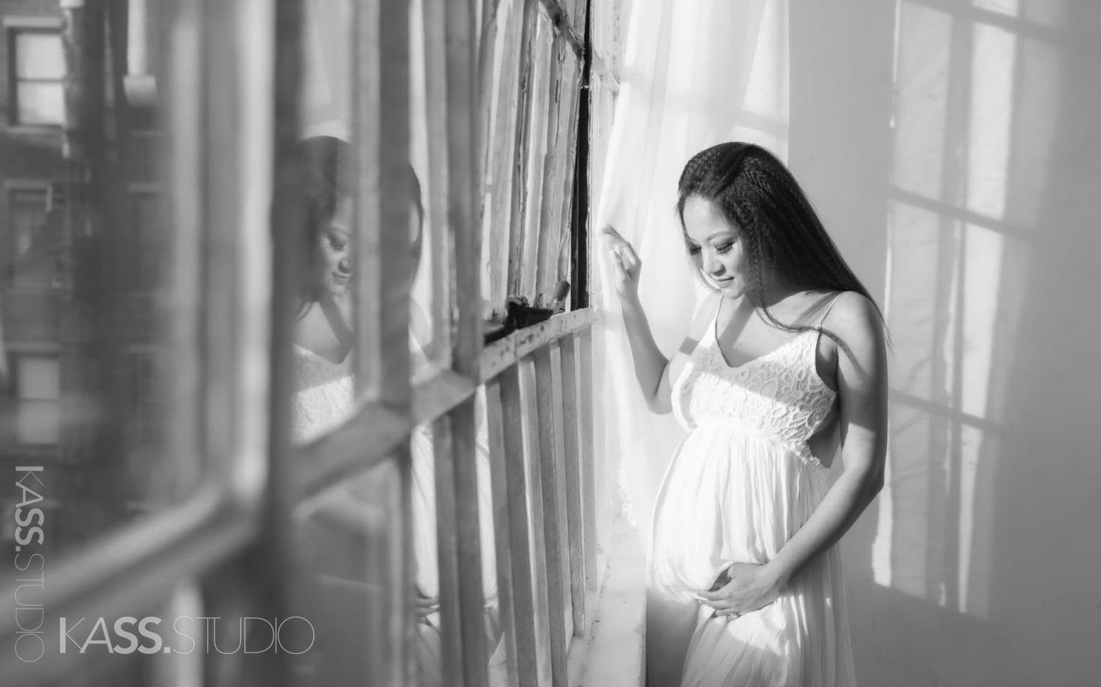 Karina’s Maternity | Studio Session — photo 9