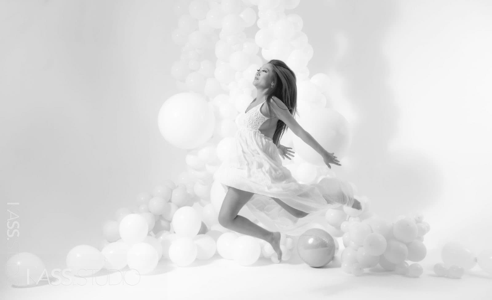 Karina’s Maternity | Studio Session — photo 16