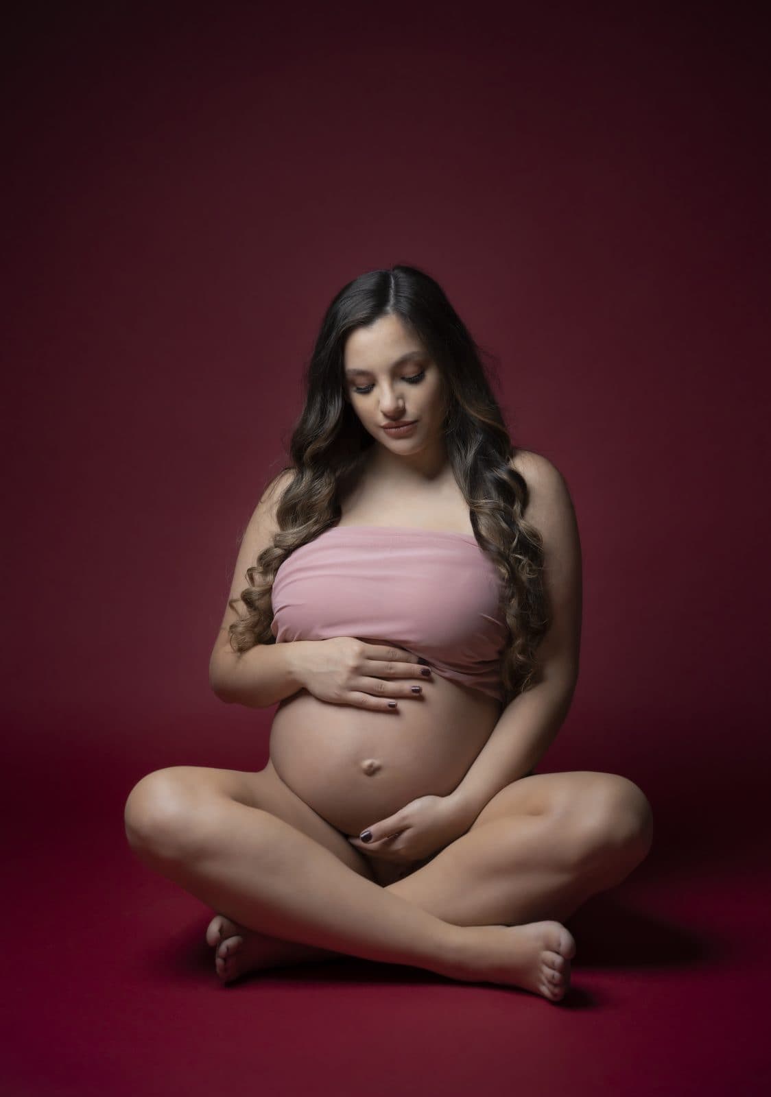 Mishel Kay | Maternity in Chiaroscuro — photo 2