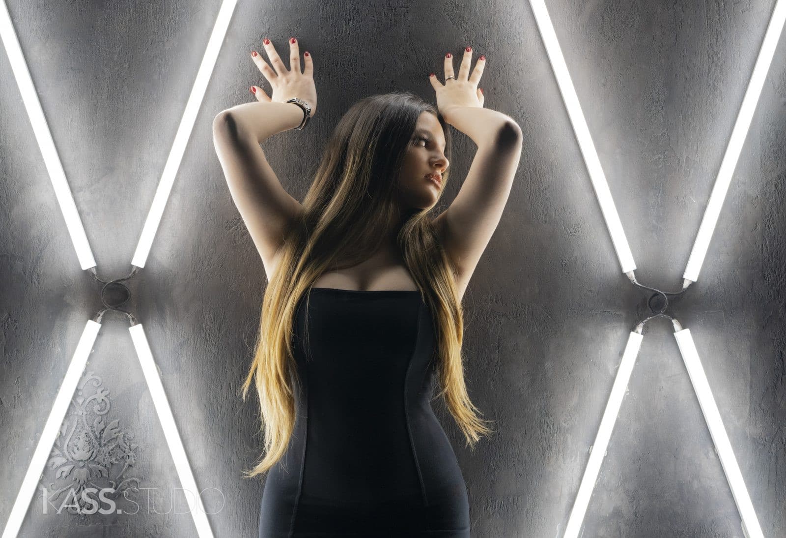 Mishel Kay | Studio Mood Shots — photo 16