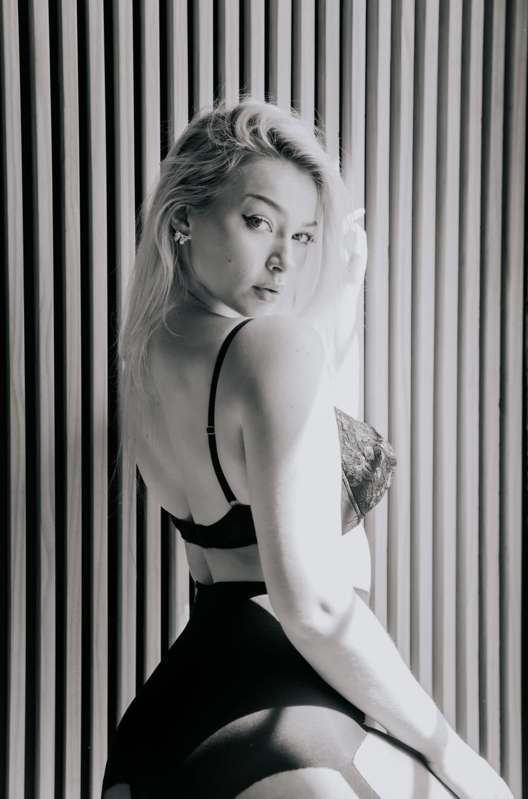 Shannon Milligan | Boudoir — photo 11